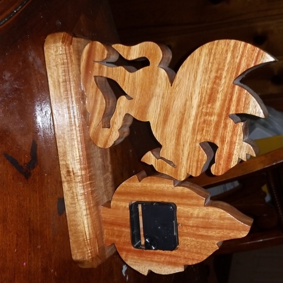 Clock - Picture 2 of 2